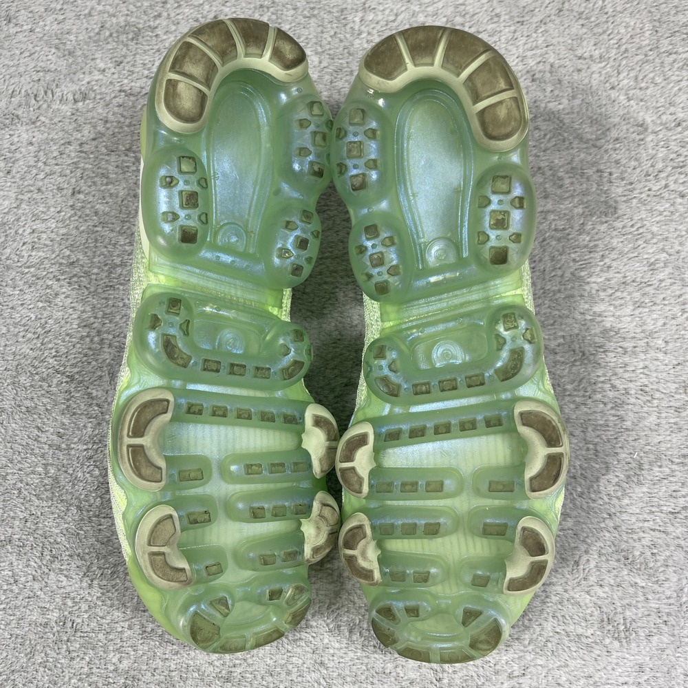 Nike Air VaporMax 3 Women 10.5 Flyknit Jade Aura Running Shoes Green AJ6910-300 - Picture 8 of 10